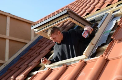Pose de fenêtres de toit Velux à Thumeries